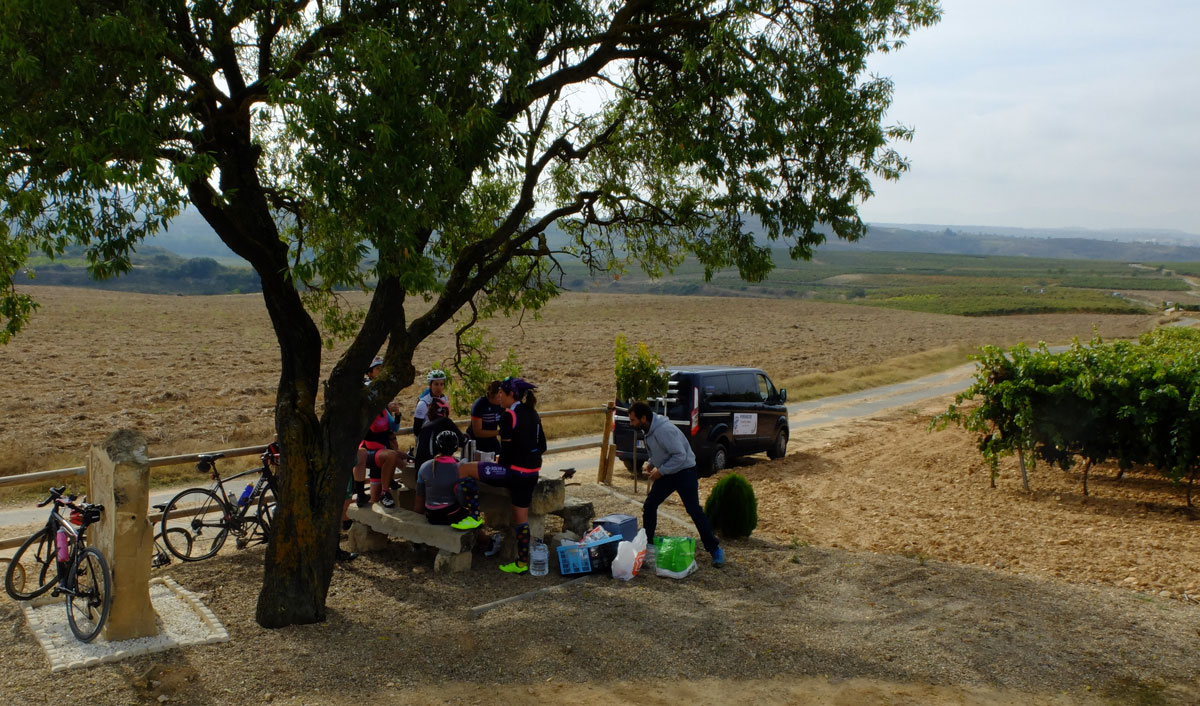 Almuerzo en el Chozo